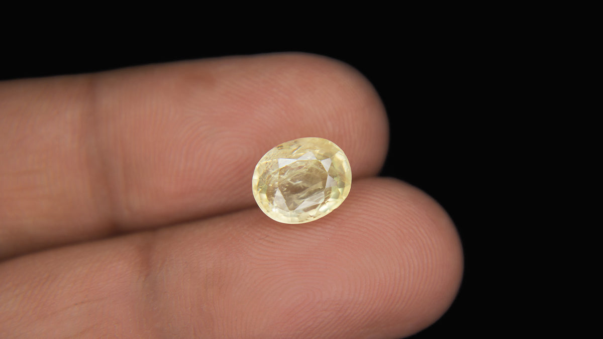 Buy Natural 3.50 Carat Yellow Sapphire Stone at best price online