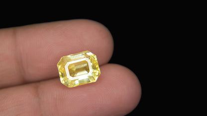 Buy Natural 7.06 Carat Yellow Sapphire Stone at best price online