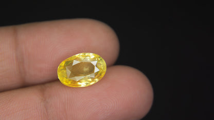 Buy Natural 7.14 Carat Yellow Sapphire Stone at best price online