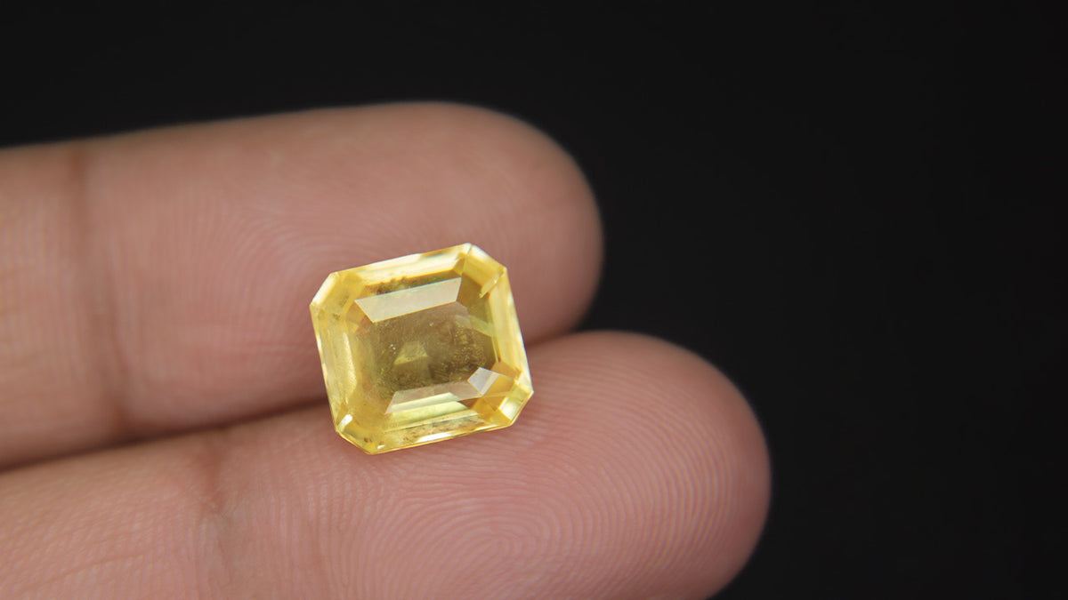 Buy Natural 6.58 Carat Yellow Sapphire Stone at best price online