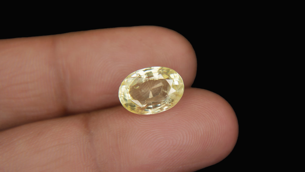 Buy Natural 6.56 Carat Yellow Sapphire Stone at best price online