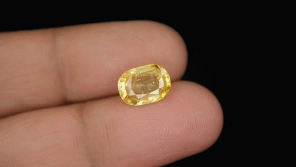 Buy Natural 4.38 Carat Yellow Sapphire Stone at best price online