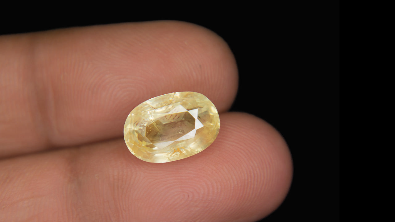 Buy Natural 8.25 Ratti Pukhraj Stone at best price online